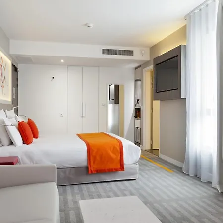 Szálloda Mercure Sud 4*