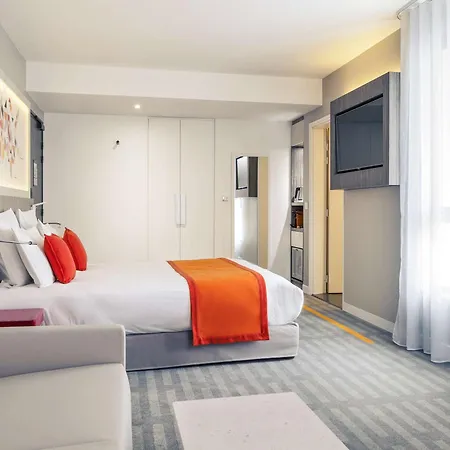 Mercure Sud 4*